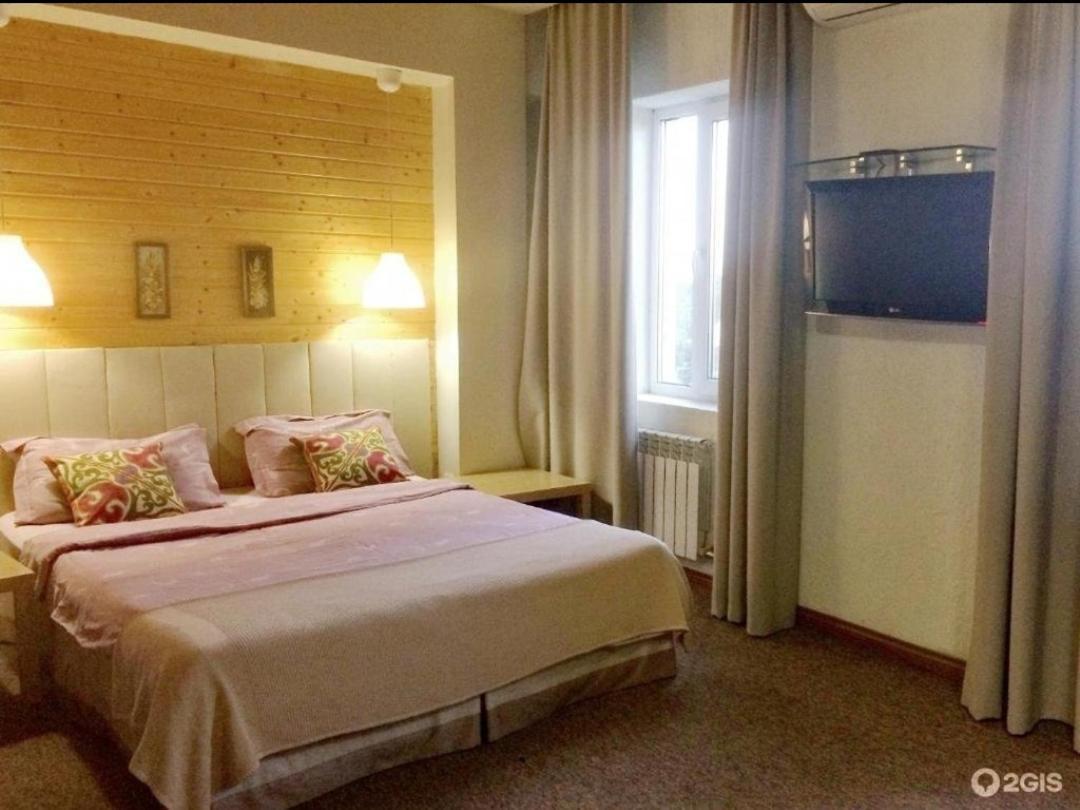 Strelets Hotel Бишкек Екстериор снимка